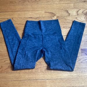 Grey aerie capris size small super stretchy. Inseam is 26 inches. Has pockets!